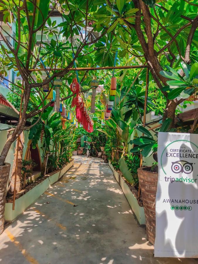 Awana House Couette-café Chiang Mai